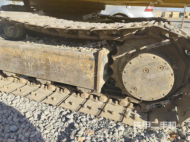 单侧履带整体（整机外观）