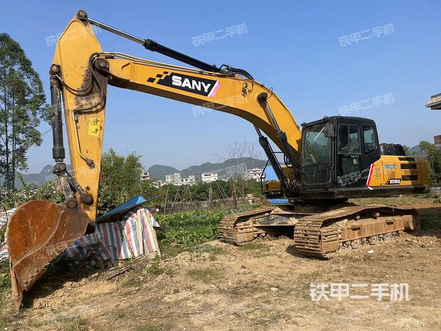 三一重工SY245H挖掘機