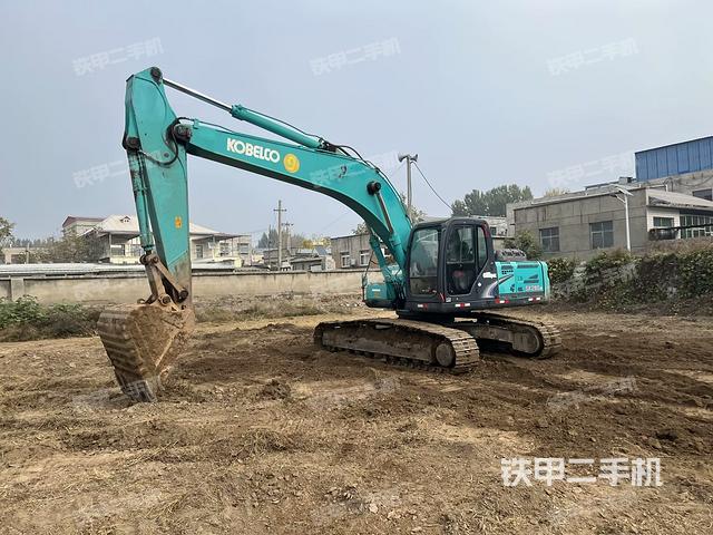 神鋼SK260LC-8挖掘機