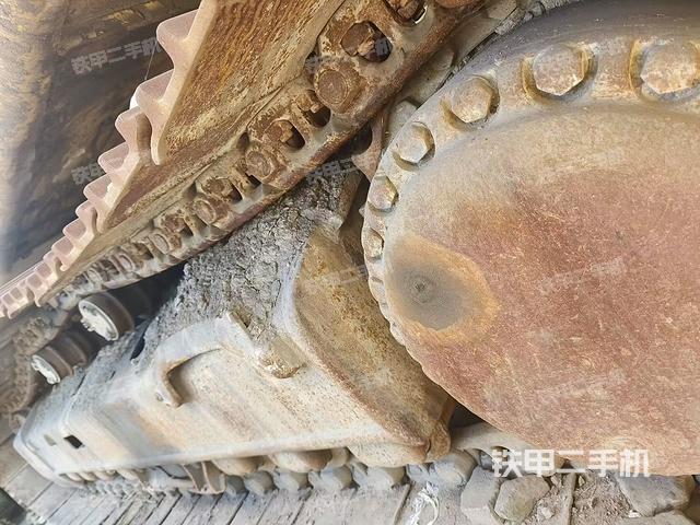 单侧履带整体（整机外观）