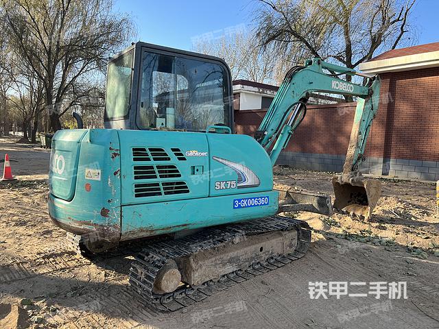 整机右后45°（整机外观）