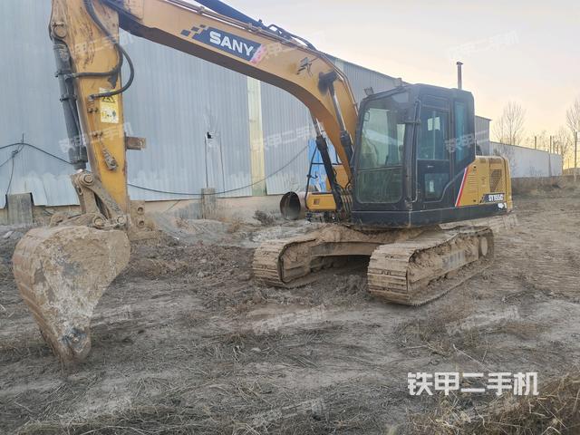 三一重工SY135C挖掘机