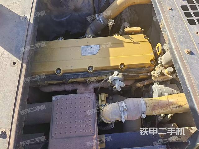 发动机整体俯视（整机外观）