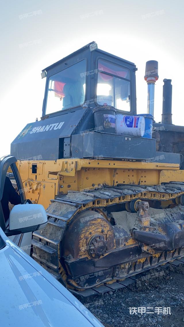 整机右后45°（设备外观及核心部件）