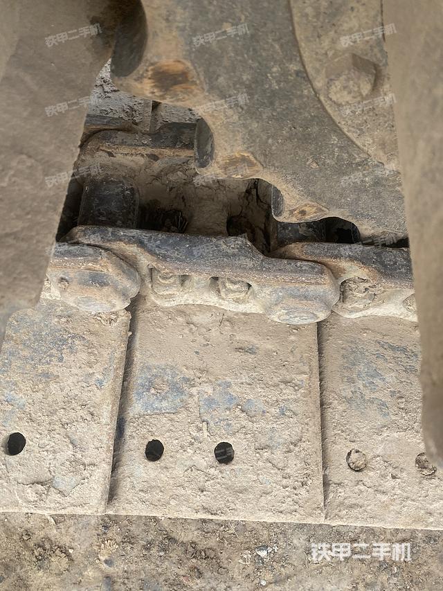 单侧履带整体（整机外观）