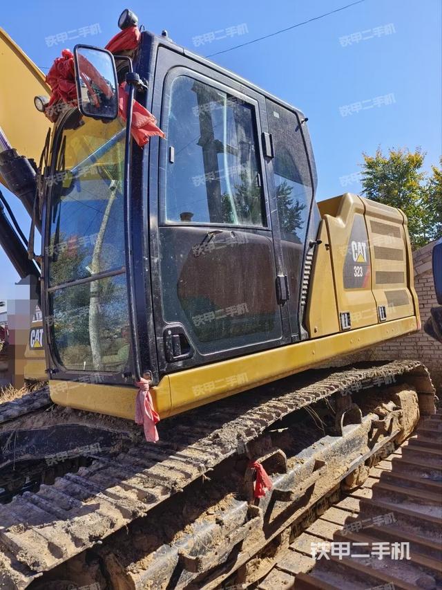 駕駛室整體（整機(jī)外觀）