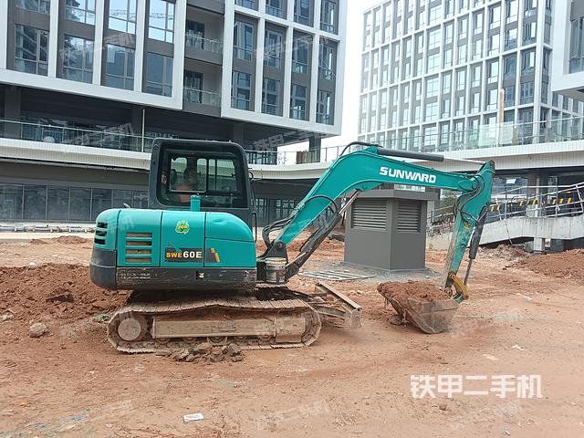 整机右后45°（整机外观）