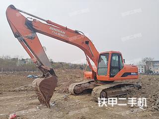 安徽-蚌埠市二手斗山DH220LC-7挖掘机实拍照片