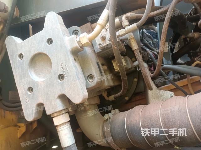 液压泵室(大件舱室) 液压泵室(大件舱室)