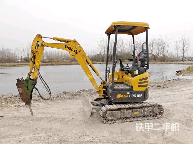 山东临工ER616F挖掘机