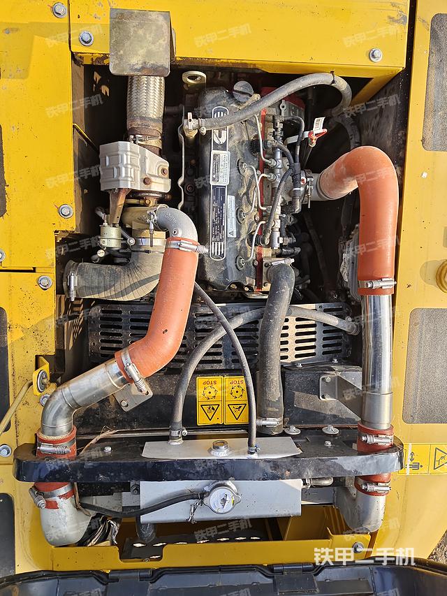 发动机整体俯视（整机外观）