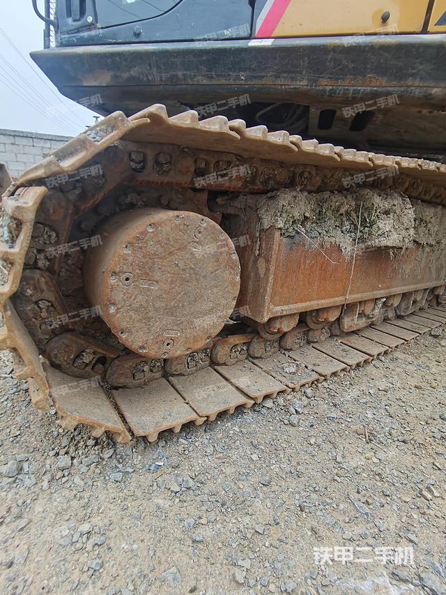 单侧履带整体（整机外观）