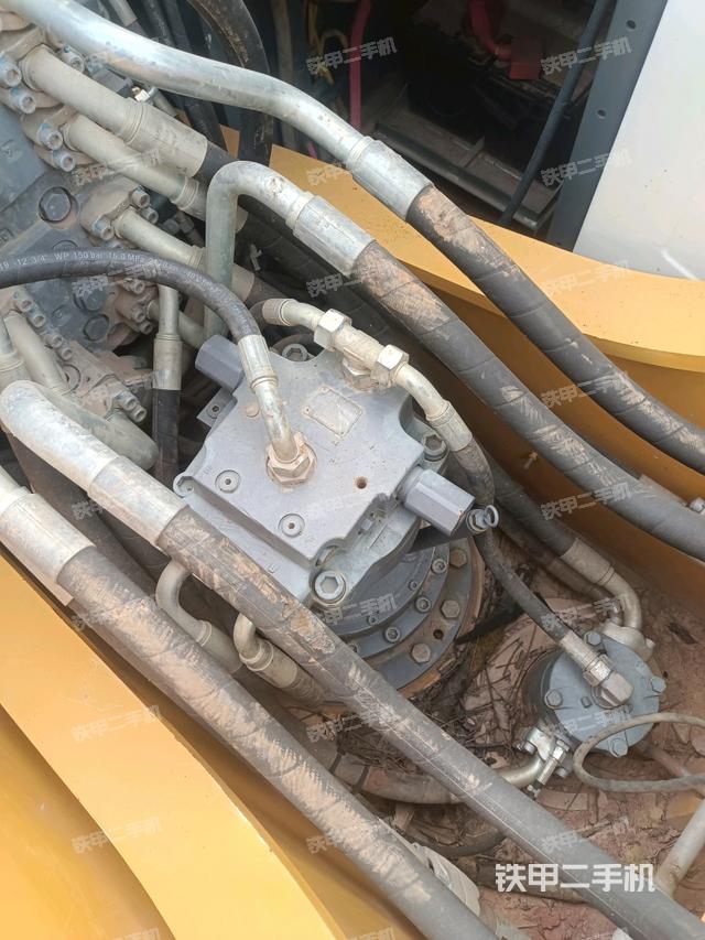 回转马达(上车部件) 回转马达(上车部件)