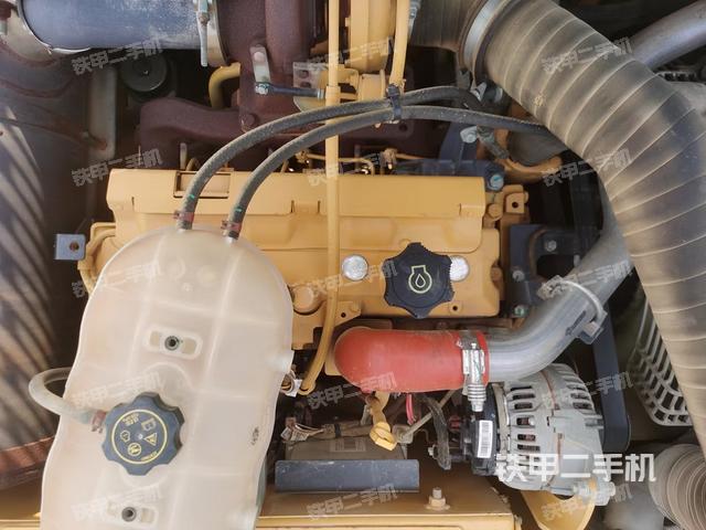 发动机整体俯视（整机外观）