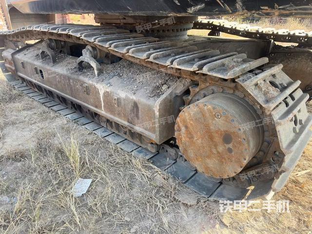 单侧履带整体（整机外观）