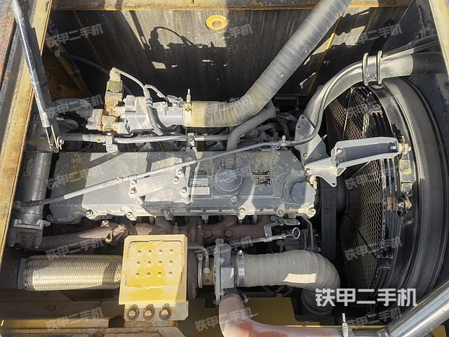 发动机整体俯视（整机外观）