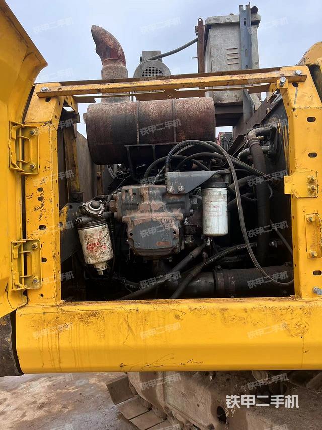 液压泵室（大件舱室）