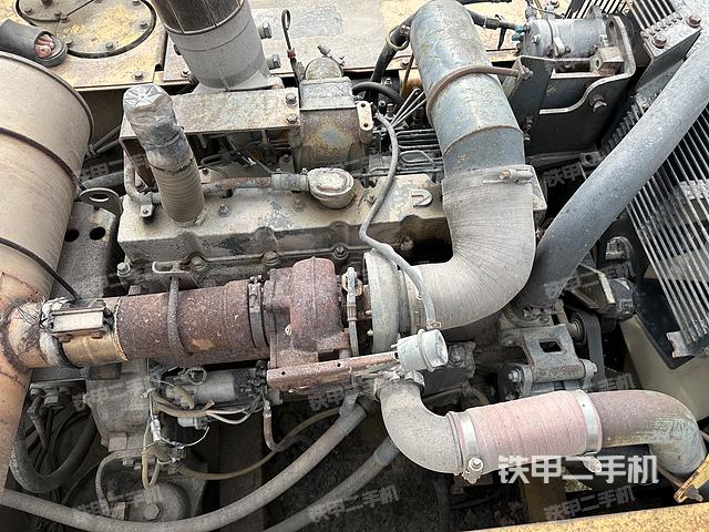 发动机整体俯视（整机外观）