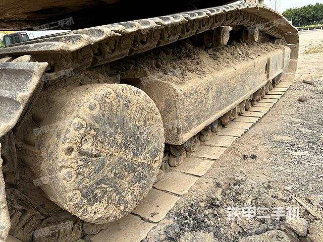 单侧履带整体（整机外观）