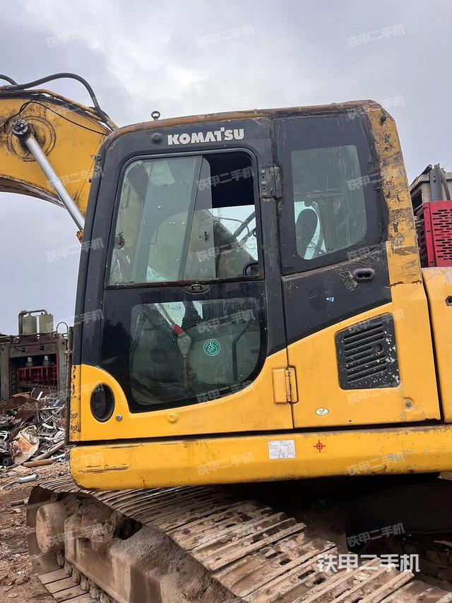 驾驶室正侧（驾驶室部分）