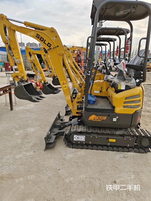 山东临工ER616H(国四)挖掘机