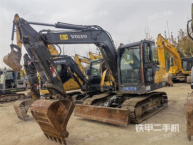 沃爾沃EC75D挖掘機(jī)