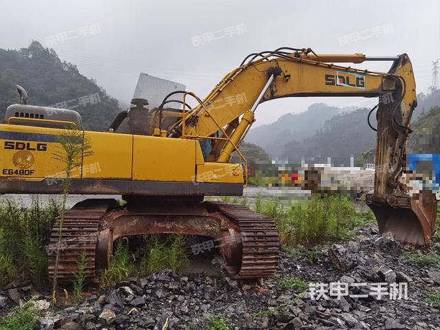 整机右后45°（整机外观）