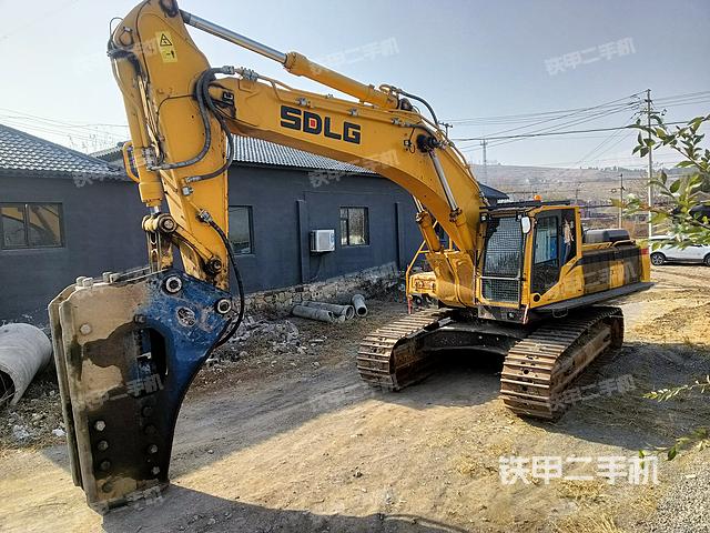 山東臨工EB600F打錘王挖掘機(jī)