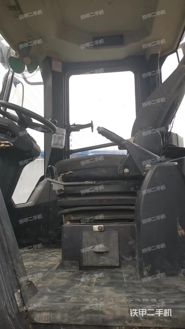 驾驶室工作台（整机外观及大件）