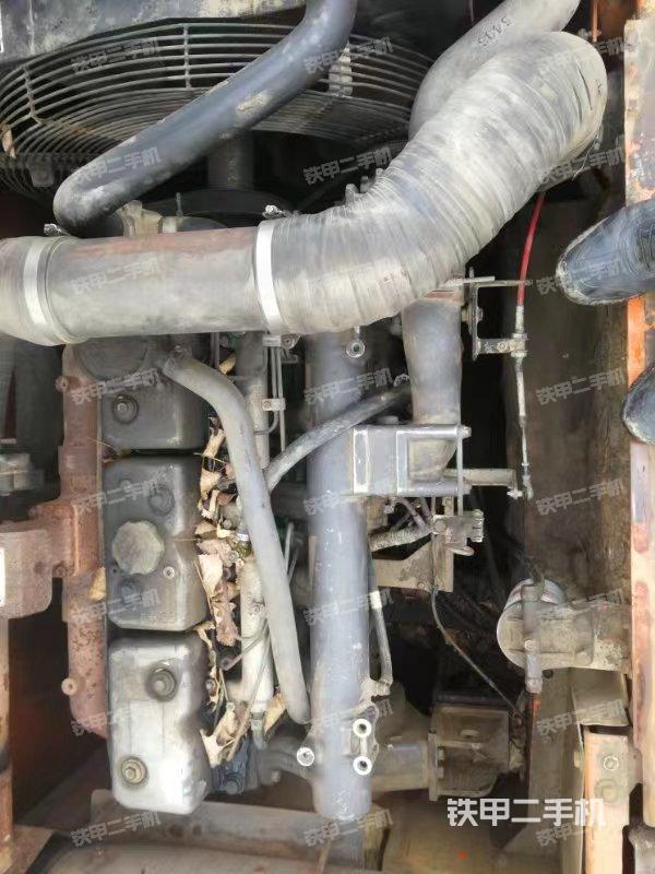 发动机整体俯视（整机外观）