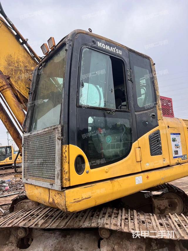 驾驶室左前45度（驾驶室部分）