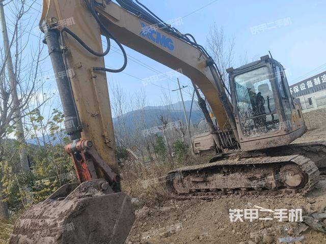 徐工XE135D挖掘机