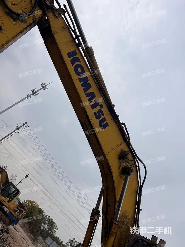 大臂整体 右侧（工作和回转装置）