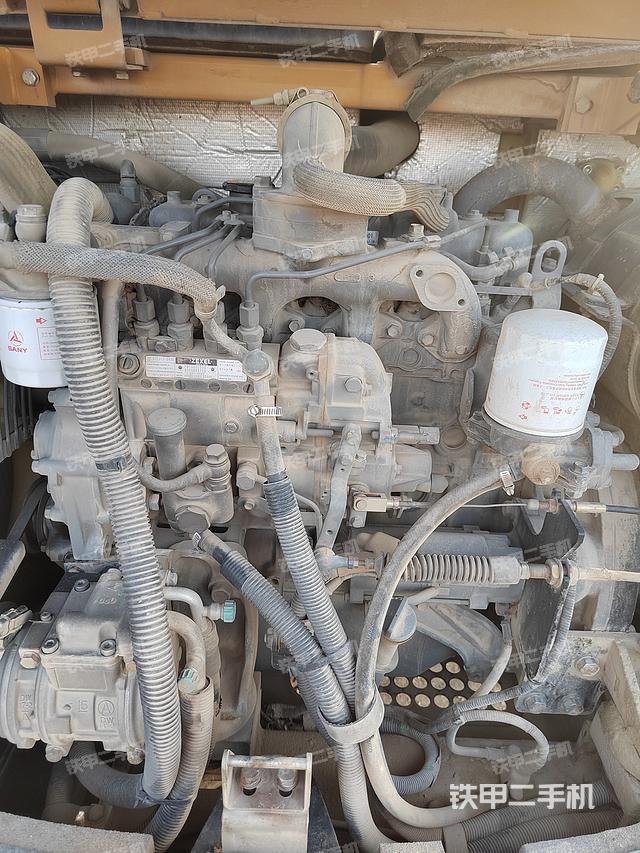 发动机整体俯视（整机外观）