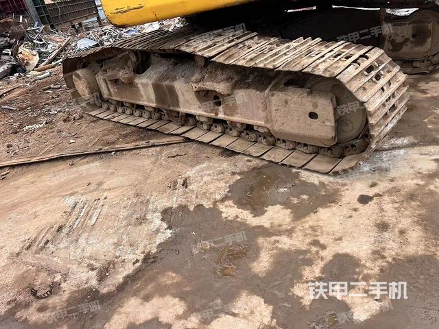 右侧履带整体（行走机构）