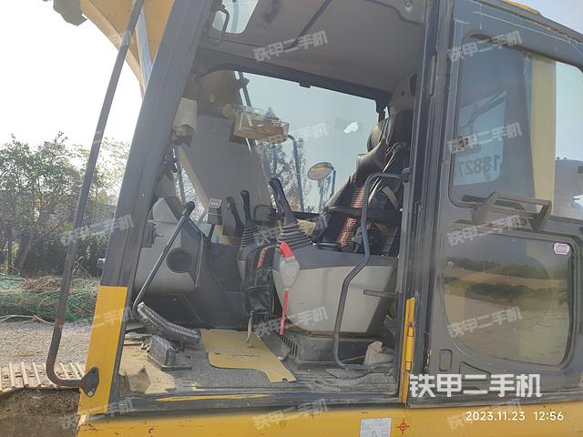 驾驶室整体（整机外观）