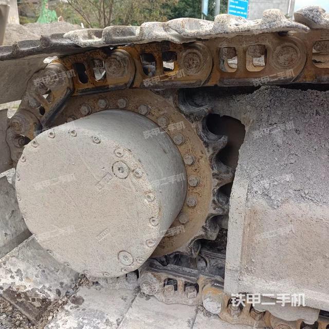 单侧履带整体（整机外观）