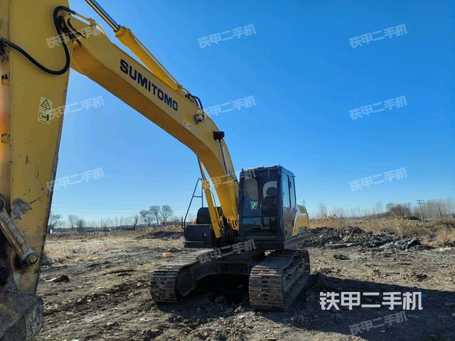 住友SH210-6挖掘机
