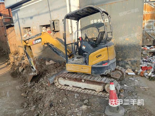 徐工XE26U挖掘機(jī)