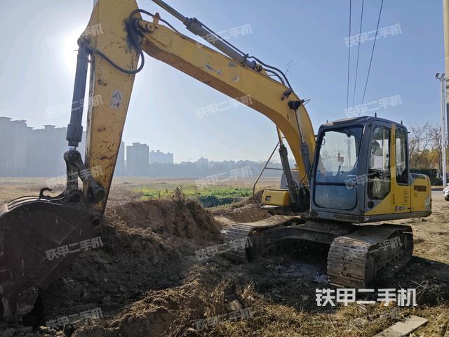 徐工XE135B挖掘机