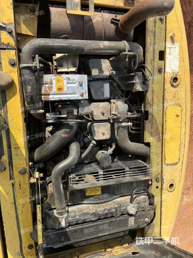 发动机整体俯视（整机外观）