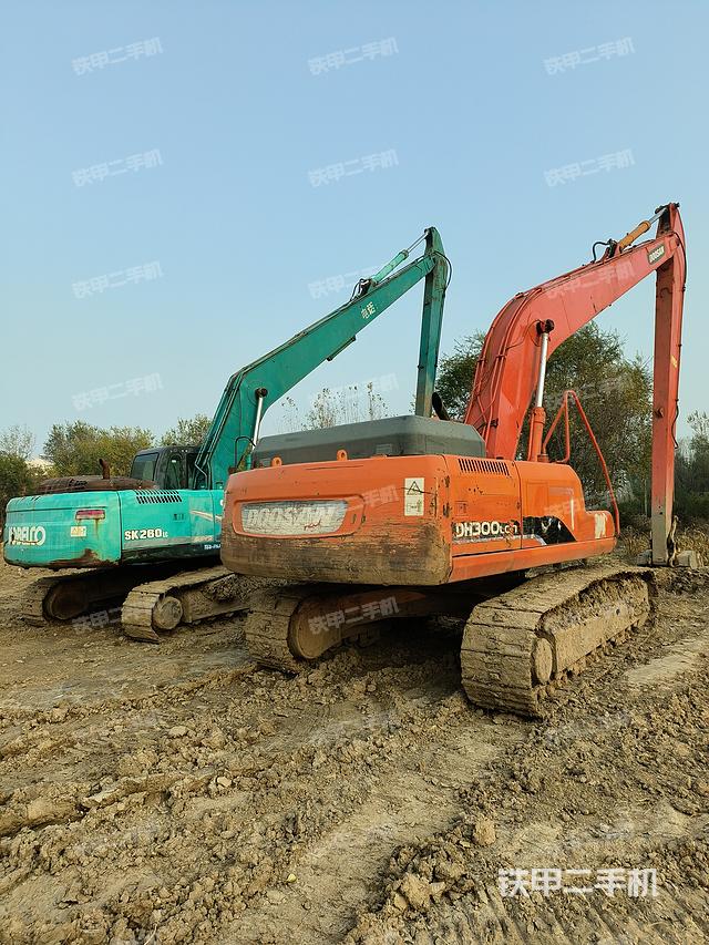 整机右后45°（整机外观）