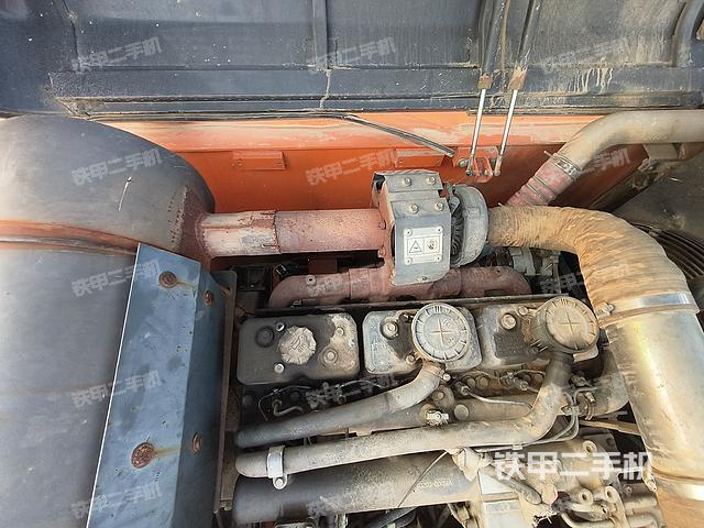 发动机整体俯视（整机外观）