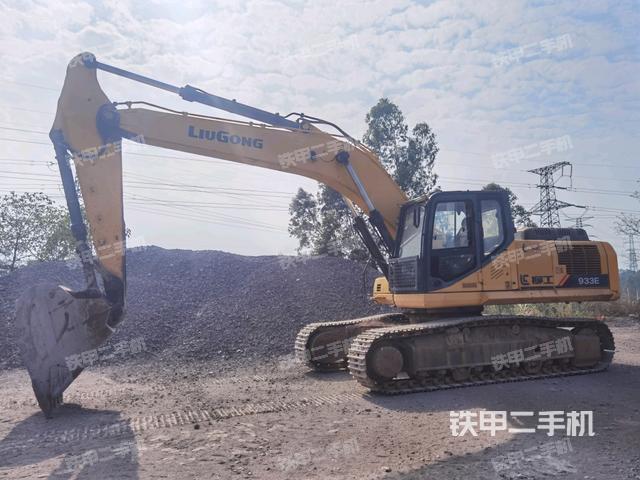 柳工CLG933E挖掘机