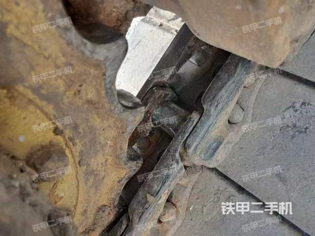 单侧履带整体（整机外观）