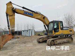 泸州徐工XE215D挖掘机实拍图片