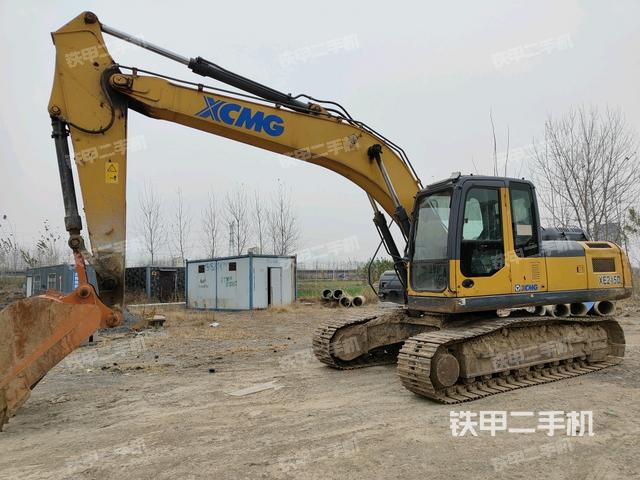 徐工XE215D挖掘机