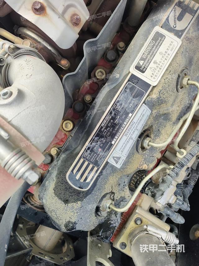 驾驶室整体（整机外观）