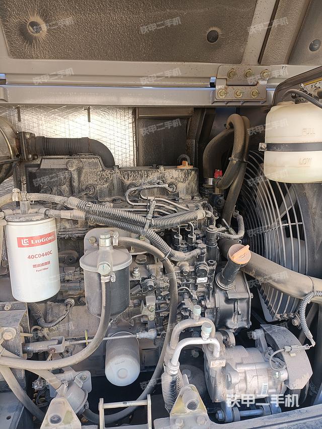 发动机整体俯视（整机外观）