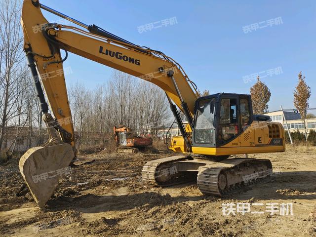 柳工CLG920E挖掘机